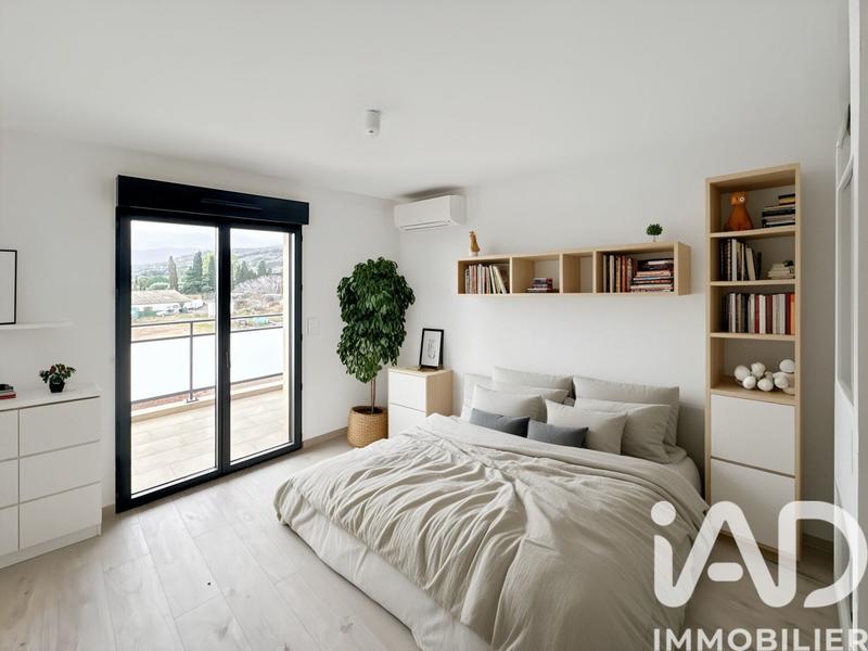 Appartement - 140 m² - 4 pièces