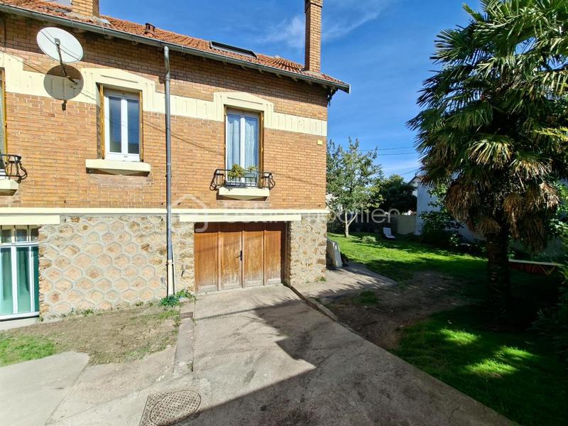 Maison - 120 m² - 6 pièces