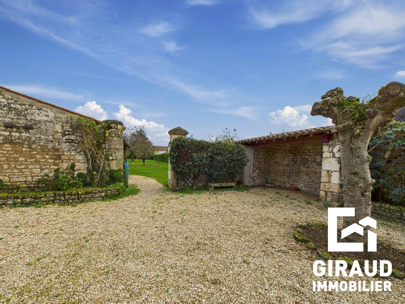 Maison ancienne - 150 m² - 6 pièces