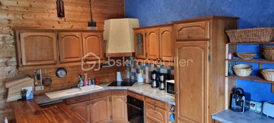 Maison - 435 m² - 12 pièces