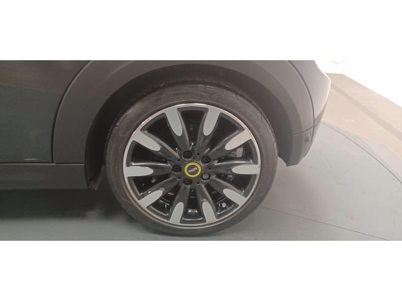 Mini Mini Hatch 3 Portes Cooper se 184 ch Finition Yours