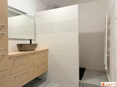 Maison - 158 m² - 7 pièces