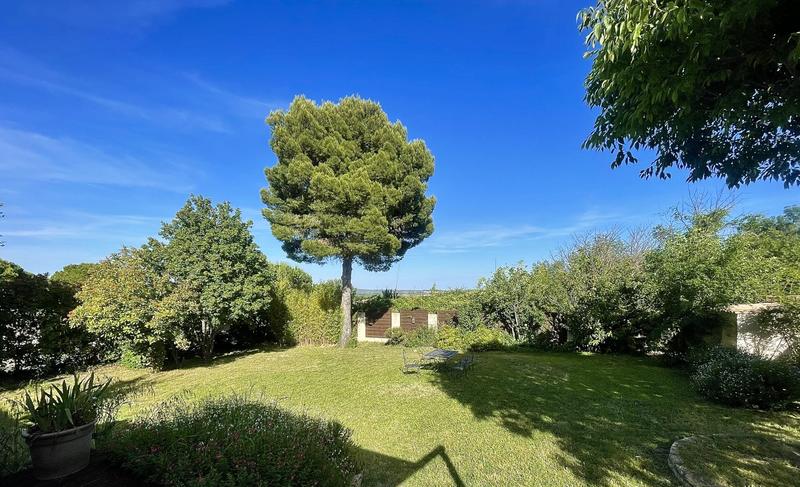 Villa - 210 m² - 9 pièces