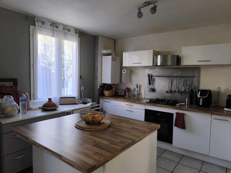 Maison - 88 m² - 4 pièces