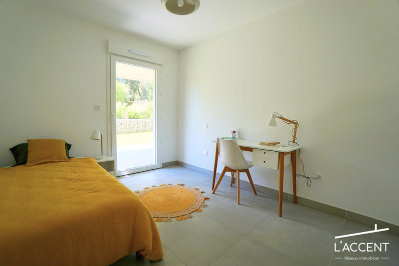 Appartement - 79 m² - 3 pièces