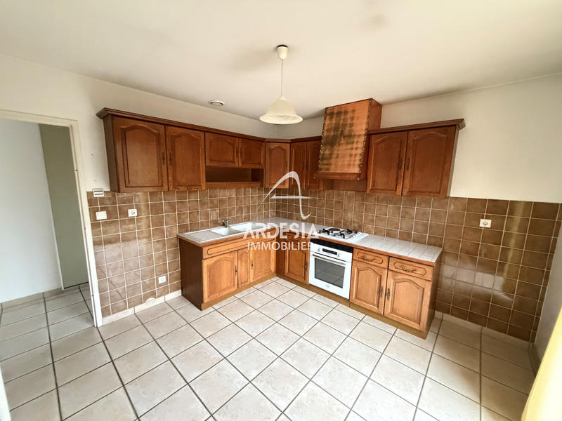 Maison - 104 m² - 4 pièces