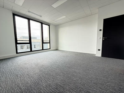 Bureau - 24 m² - 1 pièce