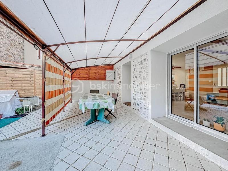 Maison - 123 m² - 4 pièces