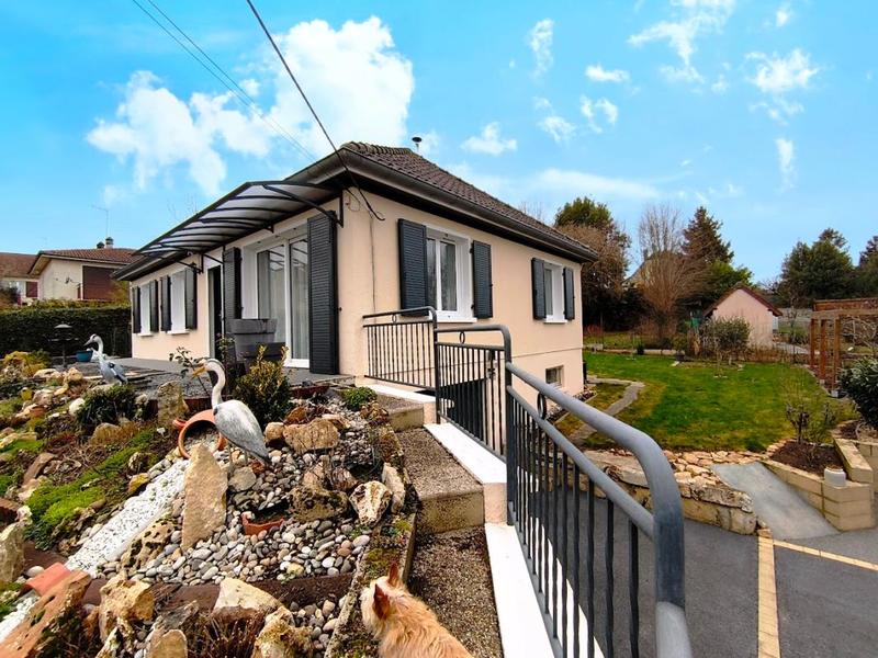 Maison - 87 m² - 4 pièces