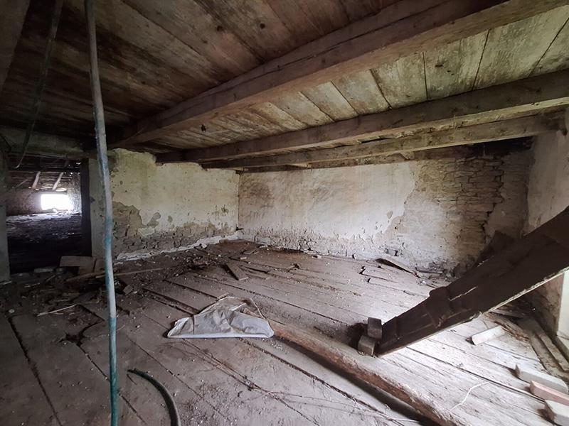 Maison - 360 m² - 8 pièces