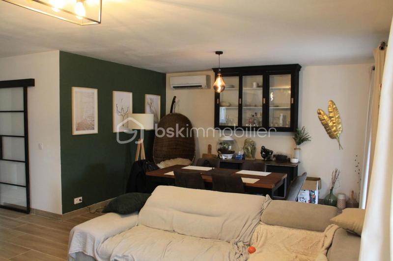 Maison traditionnelle - 107 m² - 5 pièces