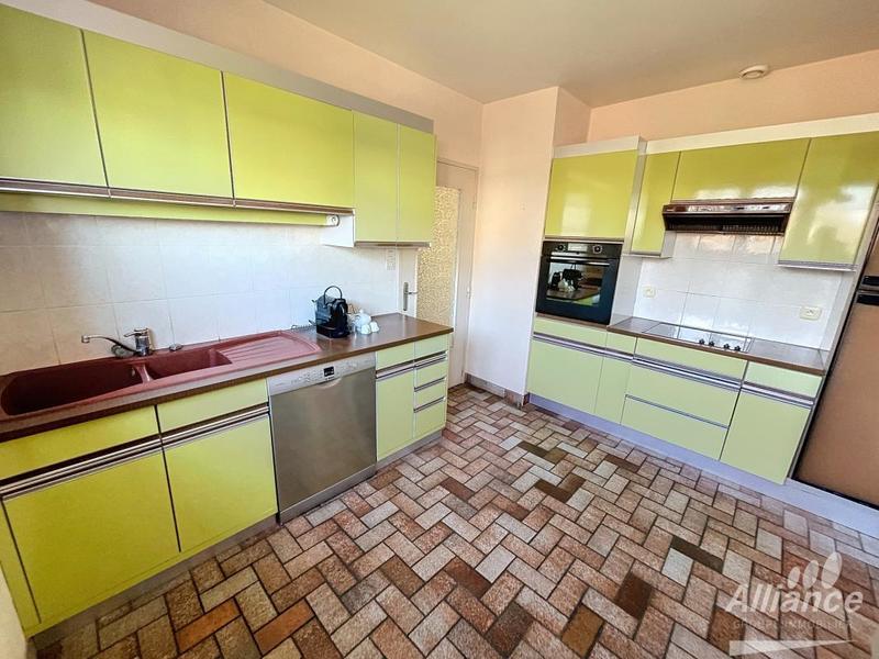 Maison - 97 m² - 4 pièces