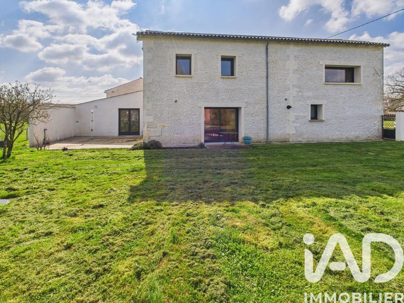 Maison - 347 m² - 5 pièces