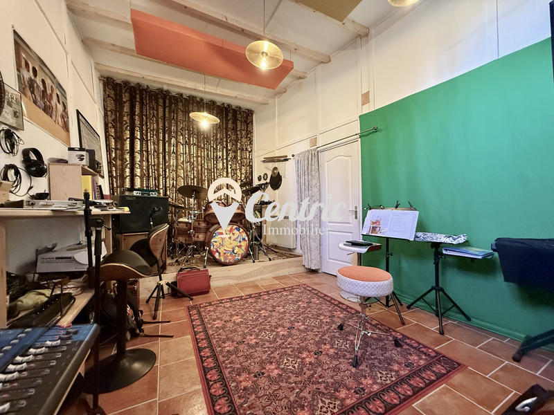 Maison ancienne - 344 m² - 10 pièces