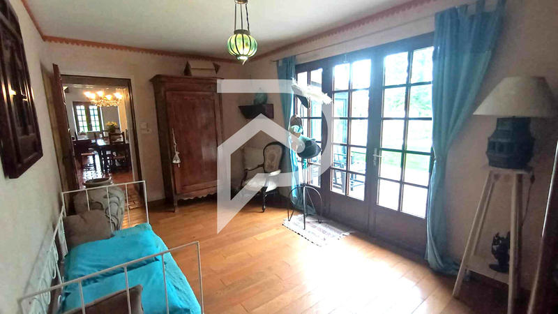 Maison - 153 m² - 6 pièces