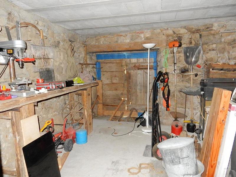 Corps de ferme - 240 m² - 7 pièces