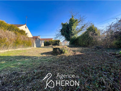 Terrain - 639 m²