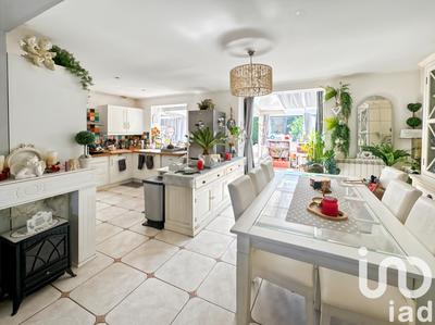 Maison - 130 m² - 6 pièces