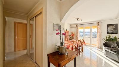 Appartement - 71 m² - 4 pièces