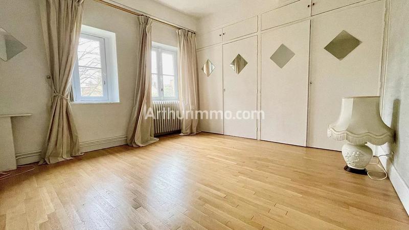 Appartement - 126 m² - 4 pièces