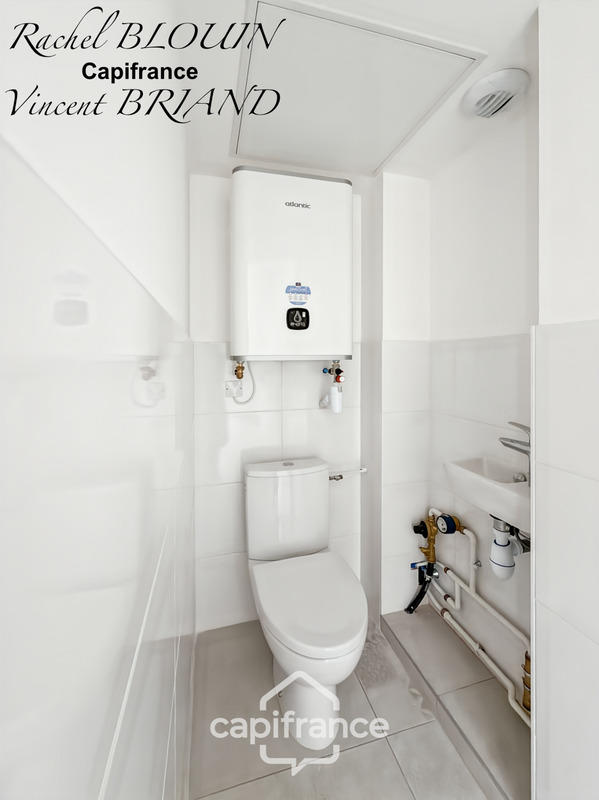 Bureau - 13 m² - 1 pièce