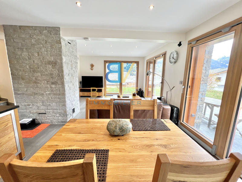 Maison - 160 m² - 4 pièces