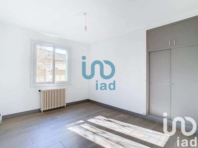 Maison - 220 m² - 8 pièces