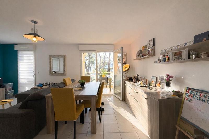 Appartement - 84 m² - 4 pièces