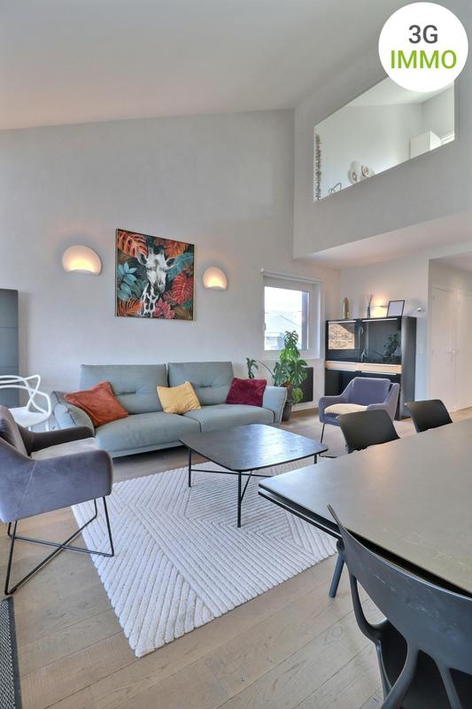 Appartement - 82 m² - 4 pièces