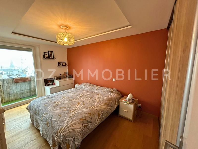Appartement - 101 m² - 5 pièces