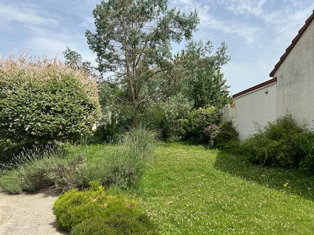 Maison - 80 m² - 8 pièces