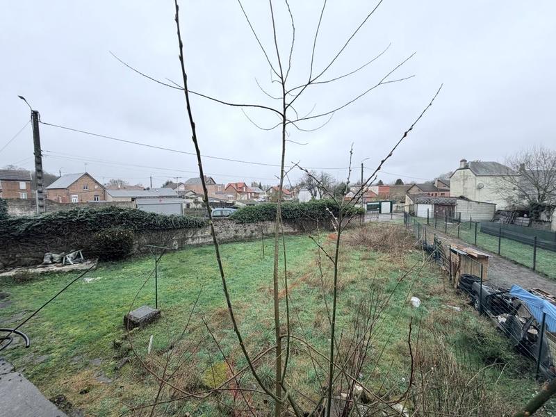 Maison - 96 m² - 1 pièce