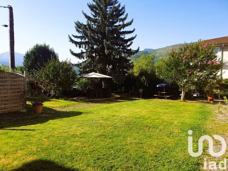 Maison - 450 m² - 14 pièces