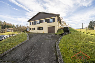 Maison de village - 103 m² - 5 pièces