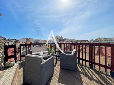 Appartement - 80 m² - 3 pièces