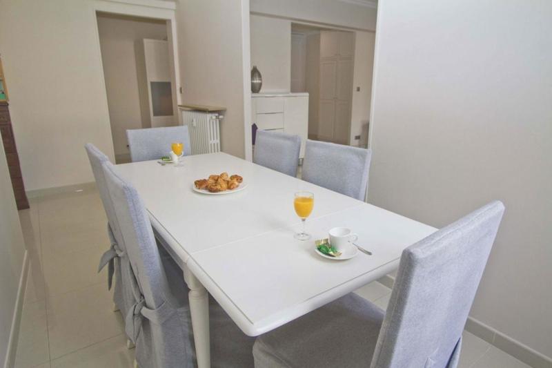 Appartement - 90 m² - 3 pièces