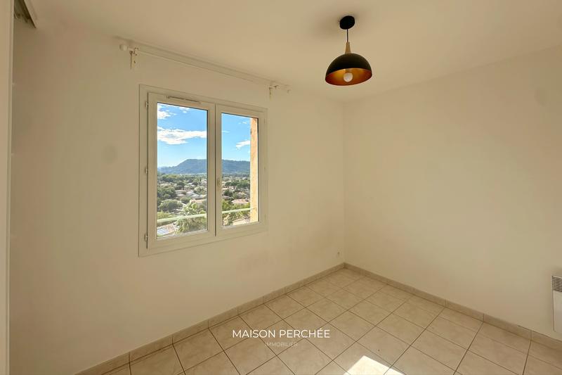 Villa - 104 m² - 4 pièces