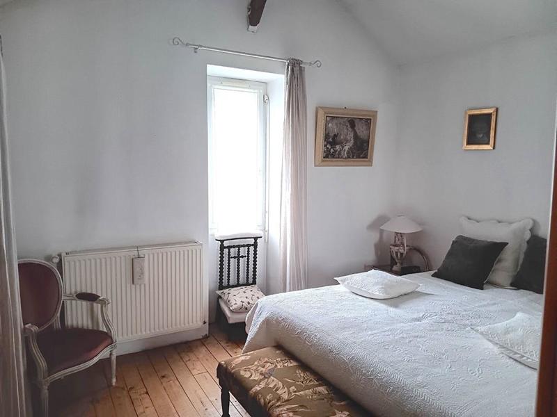 Maison - 200 m² - 10 pièces