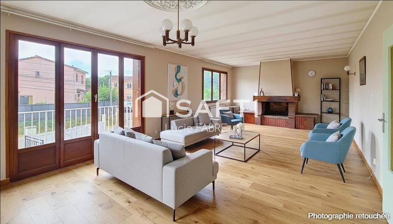 Maison - 200 m² - 6 pièces