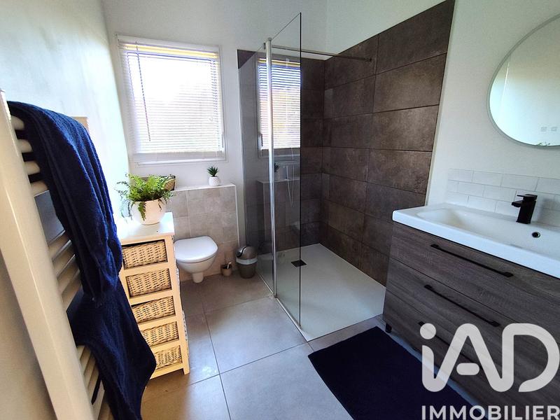 Maison - 121 m² - 6 pièces