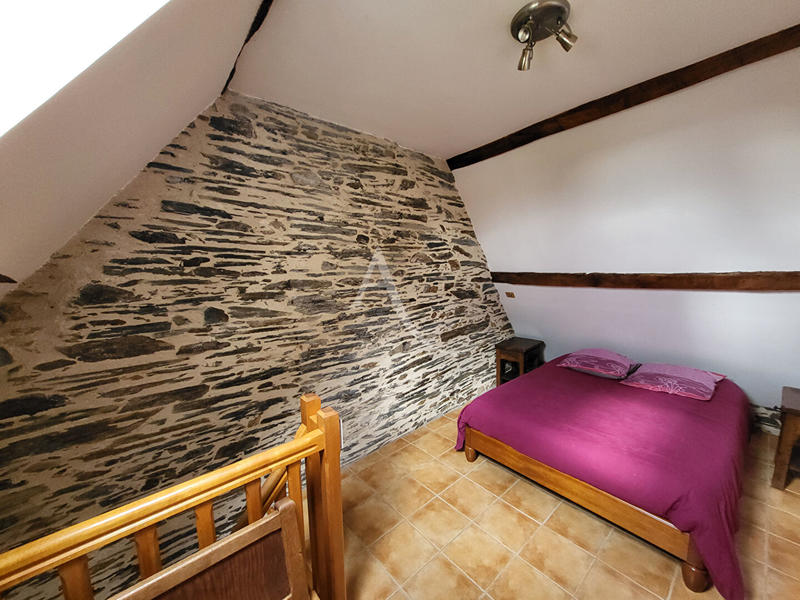 Maison - 150 m² - 8 pièces