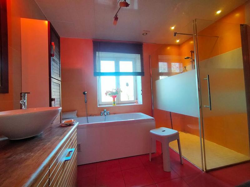 Maison - 159 m² - 6 pièces