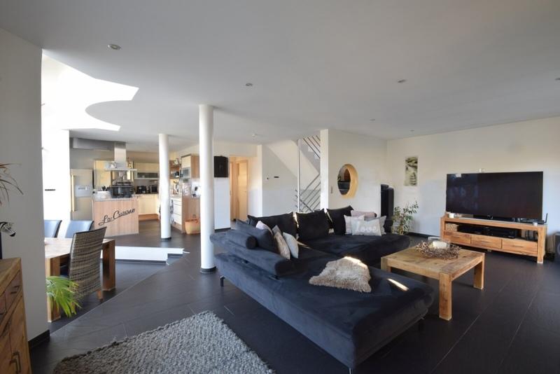 Maison - 157 m² - 5 pièces