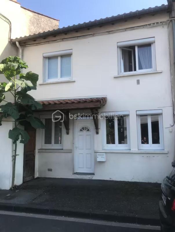 Maison de ville - 65 m² - 4 pièces