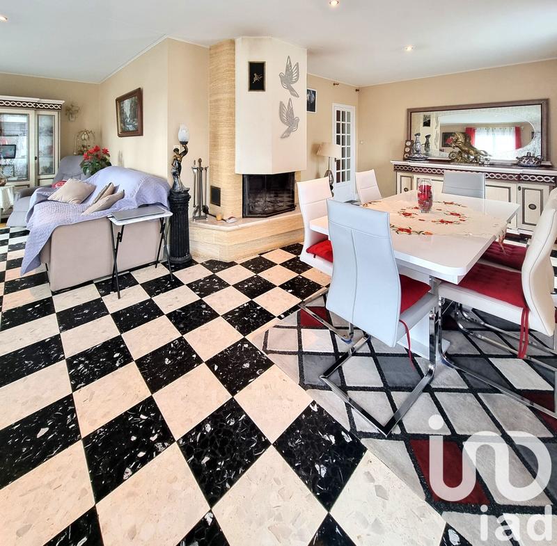 Maison - 103 m² - 5 pièces