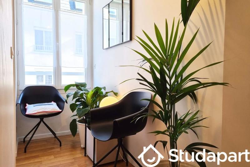 Chambre - 12 m² - 1 pièce