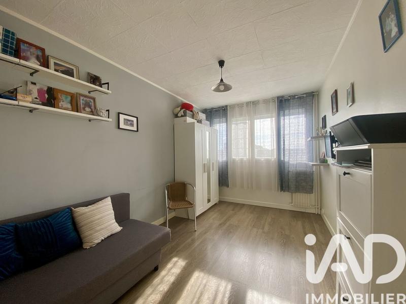 Appartement - 84 m² - 4 pièces