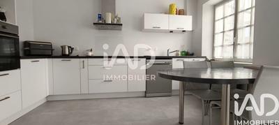 Maison - 157 m² - 6 pièces