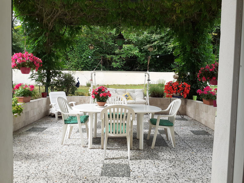 Maison - 200 m² - 6 pièces