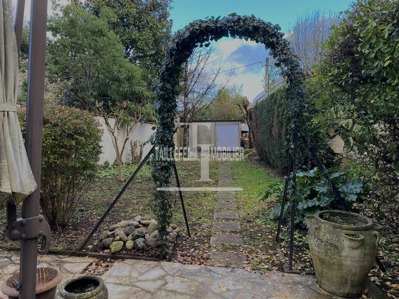 Maison - 172 m² - 8 pièces